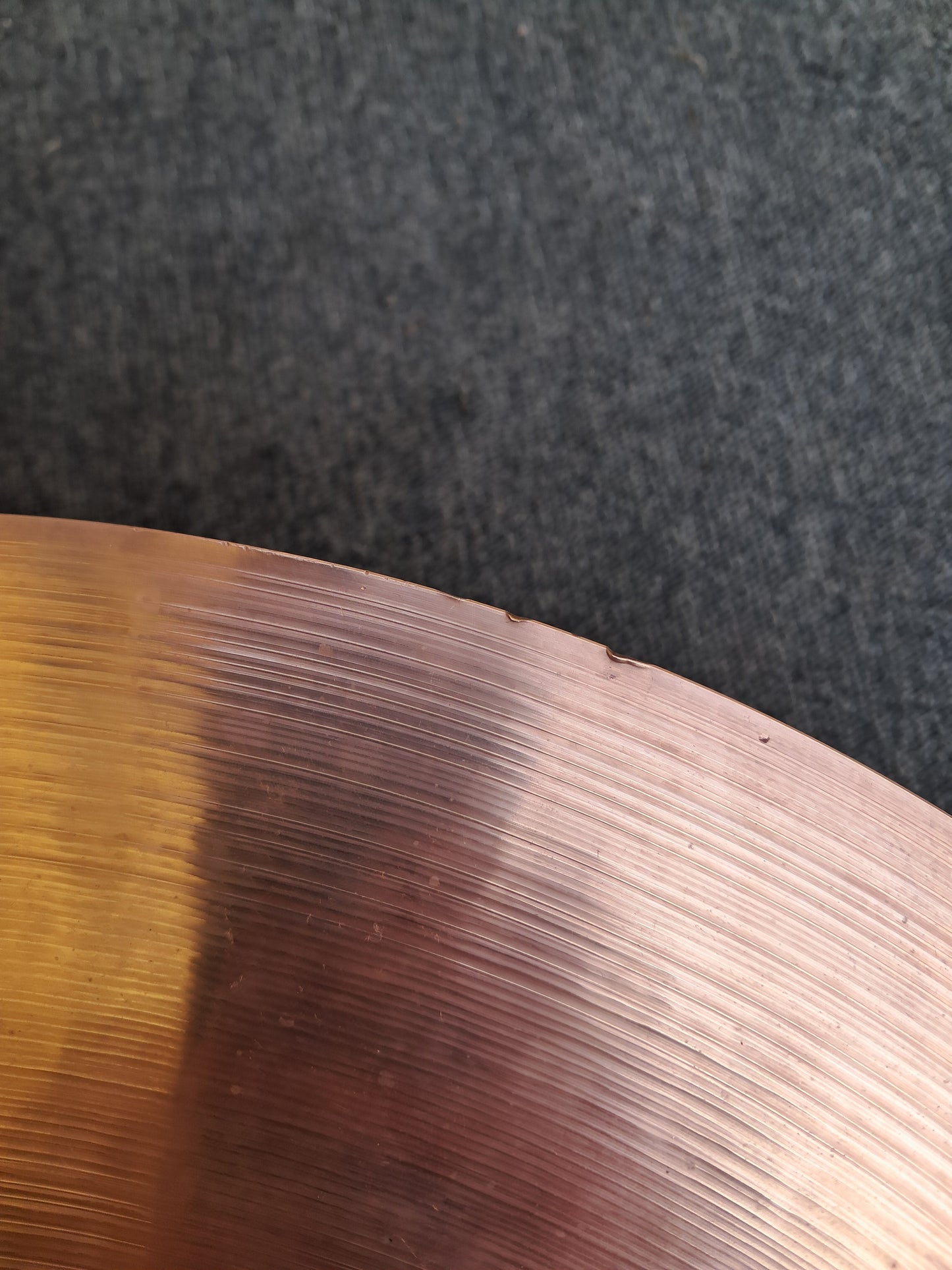 Medium Ride/Crash Paiste 2002 20" (Black Logo)