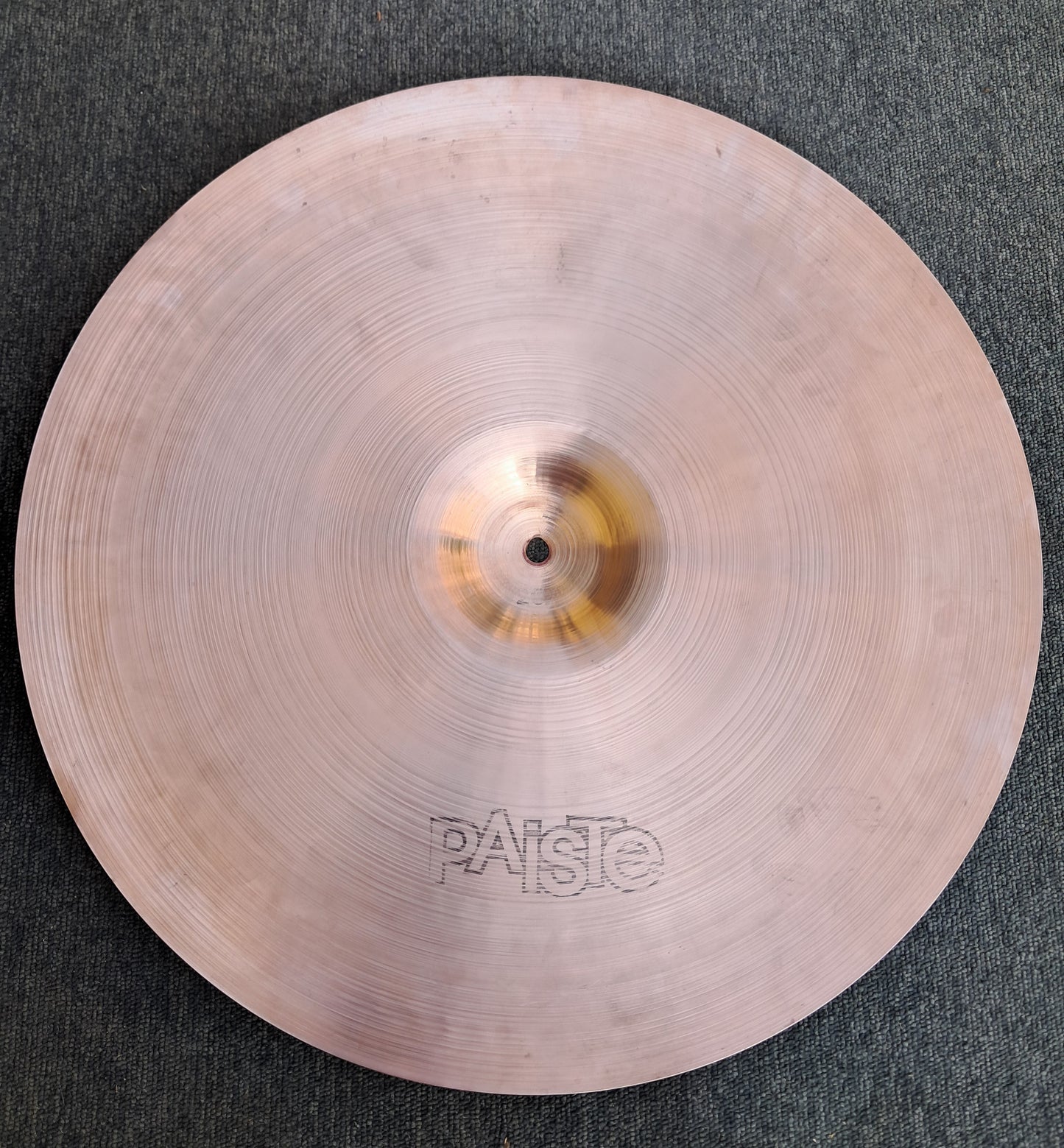 Medium Ride/Crash Paiste 2002 20" (Black Logo)