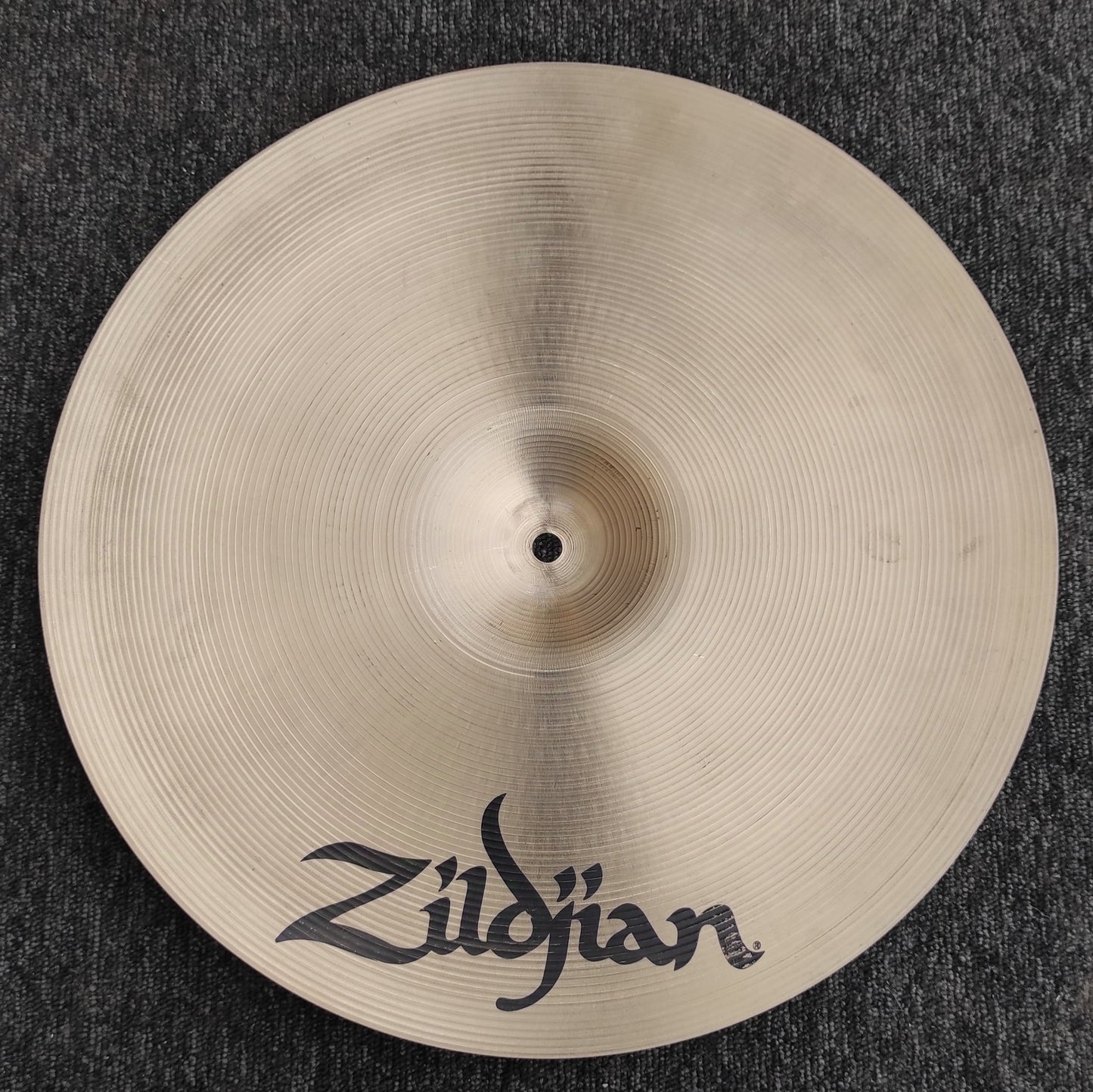 Medium Crash Zildjian Avedis 16"
