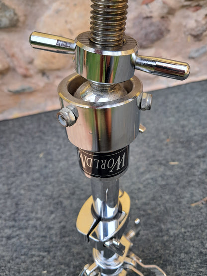 Dixon snare holder