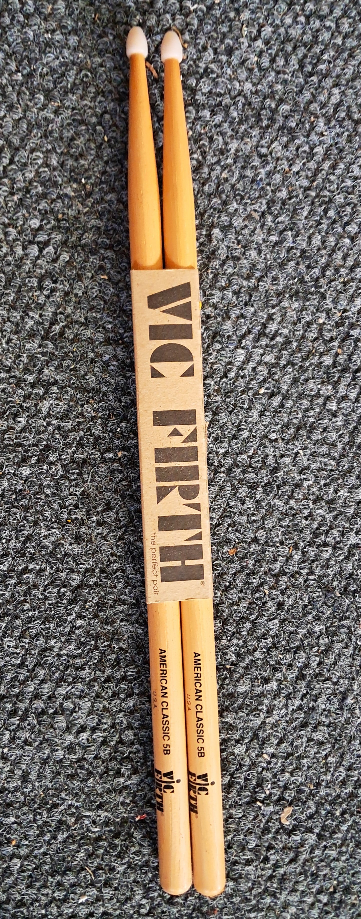 Bacchette Vic Firth American Classic 5B